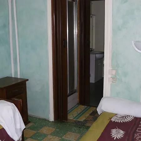 Le Logis Catalan - De Groupe Et Familial Hotel 2*