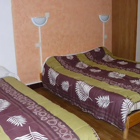 Le Logis Catalan - De Groupe Et Familial Font-Romeu-Odeillo-Via