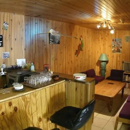 Le Logis Catalan - De Groupe Et Familial Bed & Breakfast