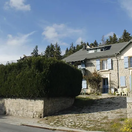 Le Logis Catalan - De Groupe Et Familial Bed & Breakfast
