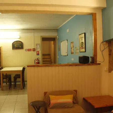 Le Logis Catalan - De Groupe Et Familial Guest house