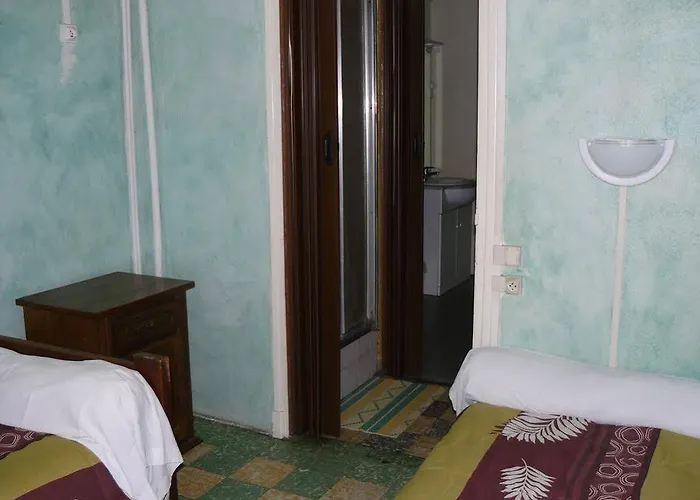Le Logis Catalan - De Groupe Et Familial Hotel 2*